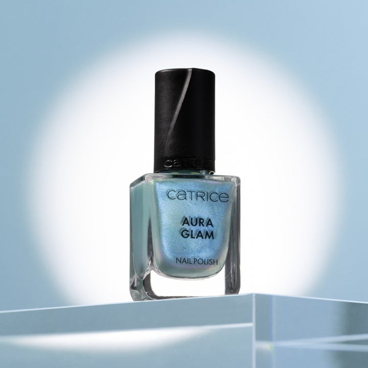 Aura Glam Nail Polish
