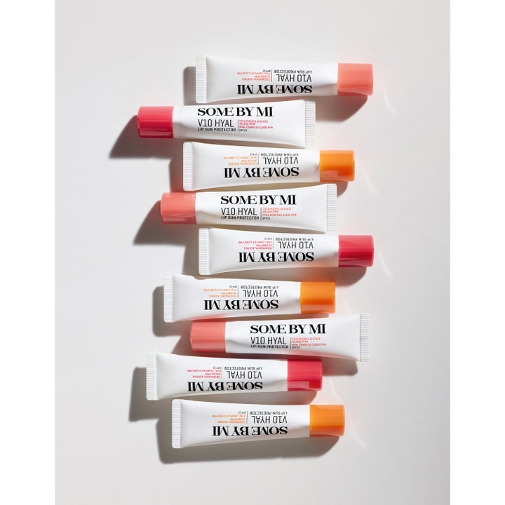 V10 Hyal Lip Protector SPF15