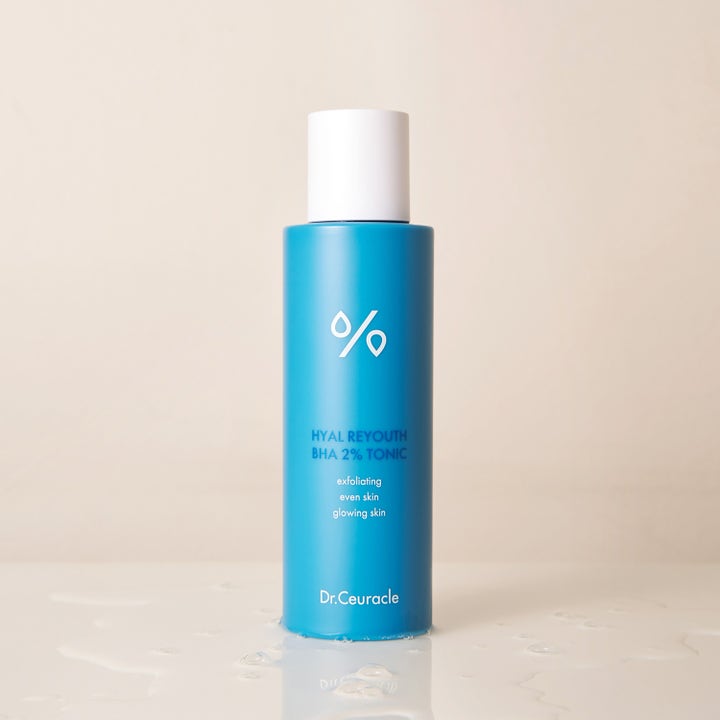 Hyal Reyouth BHA 2% Tonic