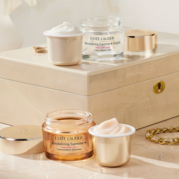 Revitalizing Supreme+ Youth Power Creme